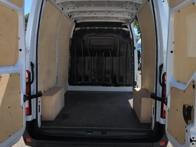Renault Master T35 2.3 Blue dCi 135 L2H2