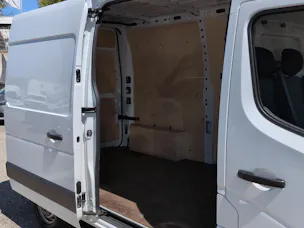 Renault Master T35 2.3 Blue dCi 135 L2H2