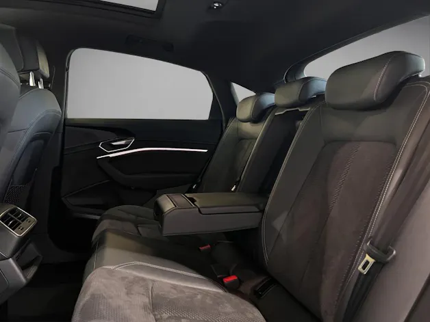 AUDI e-tron 55 Sportback S Line quattro