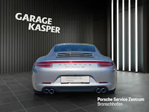 PORSCHE 911 Carrera 4S