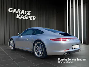 PORSCHE 911 Carrera 4S