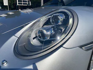 PORSCHE 911 Carrera 4S