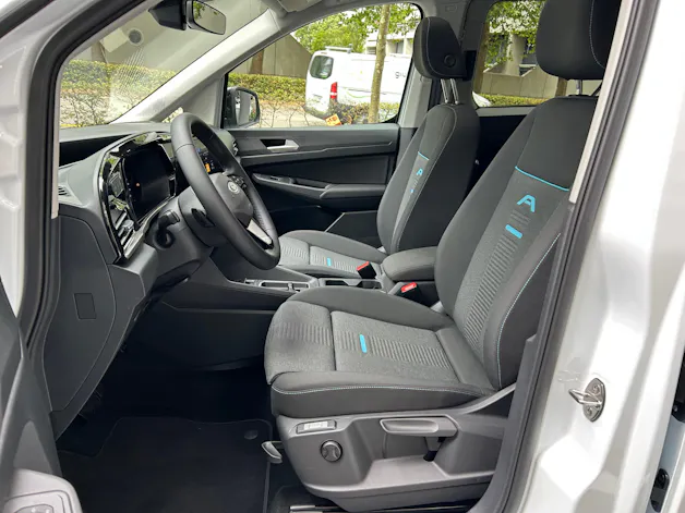 Ford Tourneo Connect 1.5 PHEV Active Automat