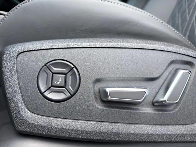 Audi SQ6 Sportback e-tron quattro