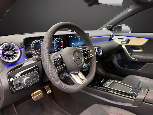 MERCEDES-BENZ AMG A 35 4MATIC Kompaktlimousine