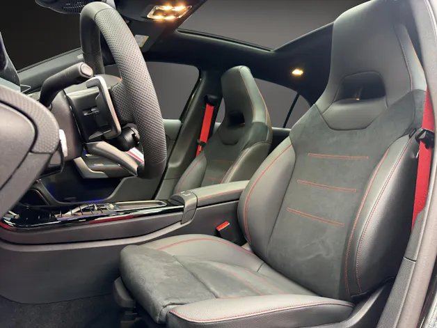 MERCEDES-BENZ AMG A 35 4MATIC Kompaktlimousine