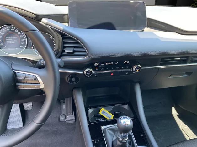 Mazda 3 Hatchback SKYACTIV-G M Hybrid 140 Centre Line Automat