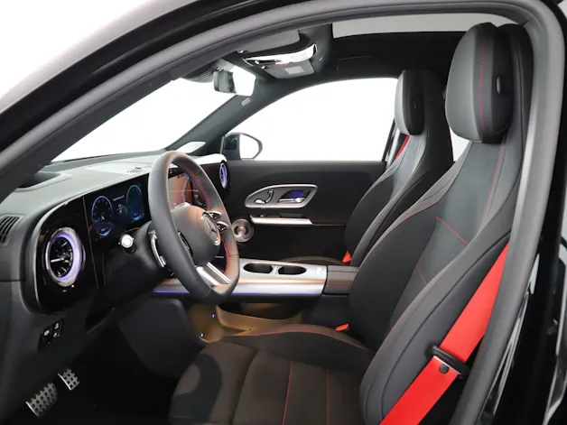 Mercedes-Benz GLB 220 4Matic 8G-Tronic