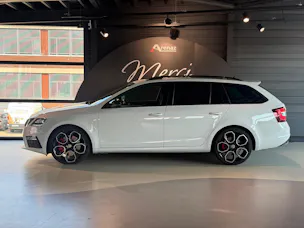 Škoda Octavia Combi 2.0 TSI RS DSG