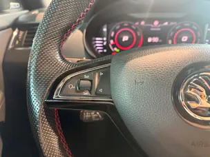 Škoda Octavia Combi 2.0 TSI RS DSG