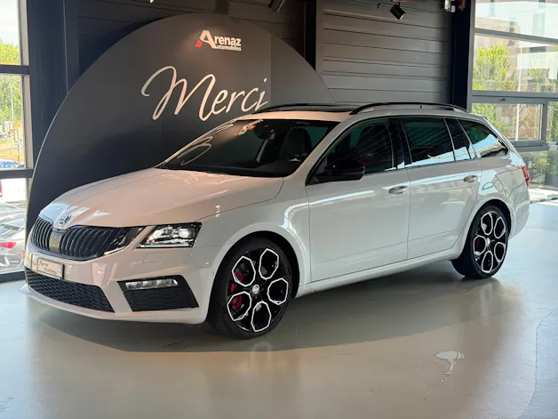 Škoda Octavia Combi 2.0 TSI RS DSG