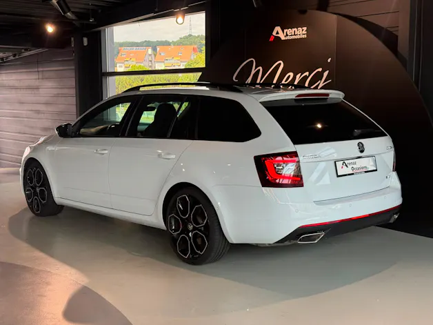 Škoda Octavia Combi 2.0 TSI RS DSG