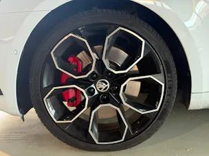Škoda Octavia Combi 2.0 TSI RS DSG