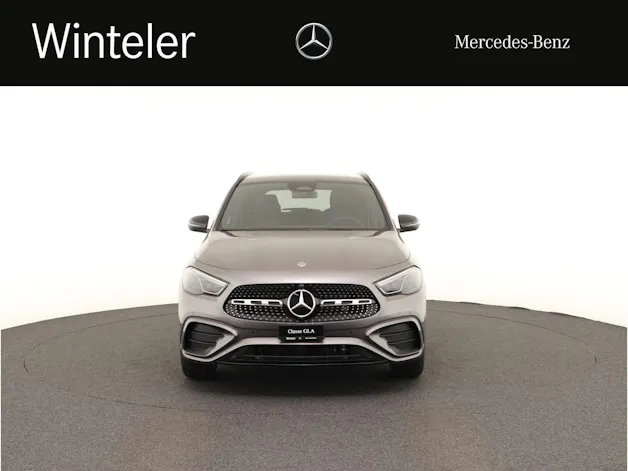 Mercedes-Benz GLA 200 Night Star 7G-D