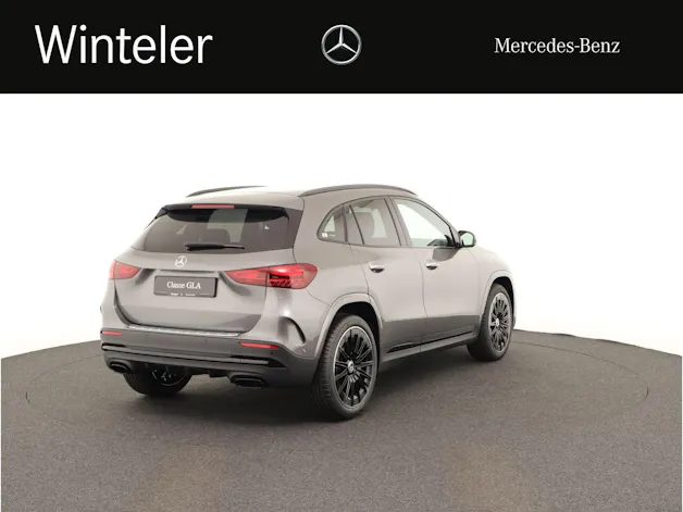 Mercedes-Benz GLA 200 Night Star 7G-D