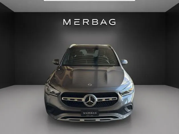 Mercedes-Benz GLA 250e Style 8G-DCT