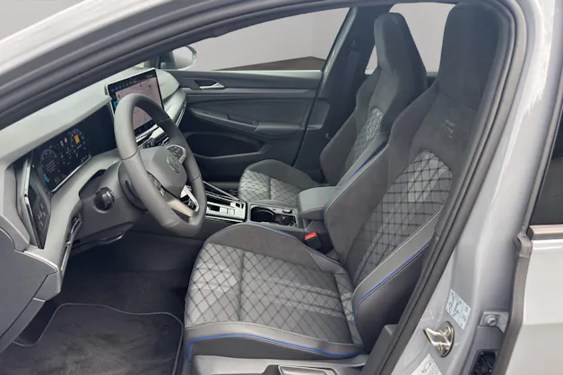 VW Golf 1.5 e TSI mHEV R-Line DSG