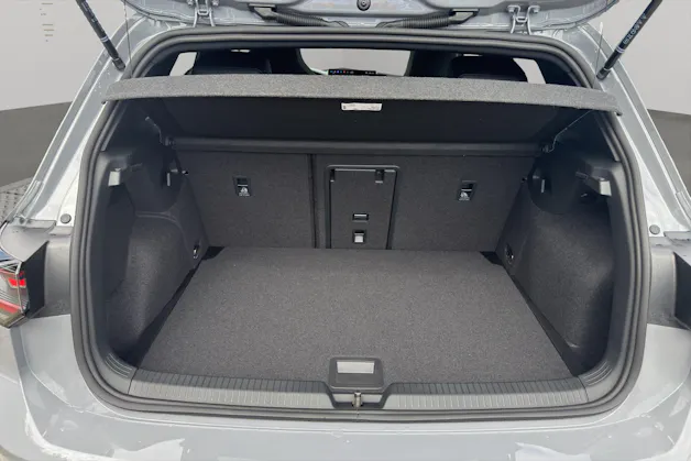 VW Golf 1.5 e TSI mHEV R-Line DSG