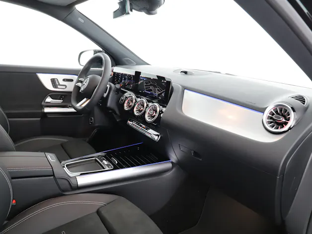 Mercedes-Benz GLA 200 Night Star 7G-D