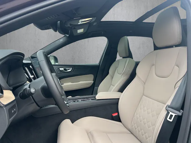 Volvo XC60 T6 eAWD PluginHybrid Ultra Dark Geartronic