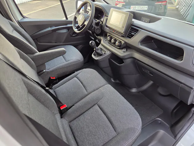 RENAULT Trafic Kaw. 2.8 t L1 H1 2.0 dCi Blue 110 Advance