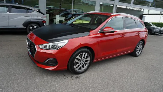 Hyundai i30 1.4 T-GDi Amplia