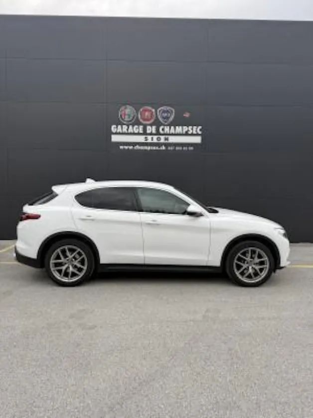 Alfa Romeo Stelvio 2.0 Executive Q4
