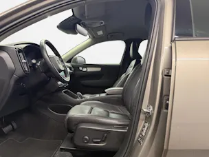VOLVO XC40 T4 AWD Momentum Geartronic