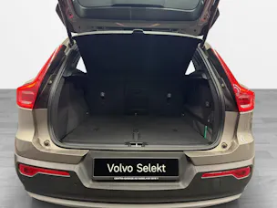VOLVO XC40 T4 AWD Momentum Geartronic