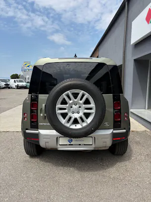 Land Rover Defender 110 3.0 D I6 300 S AWD AT8