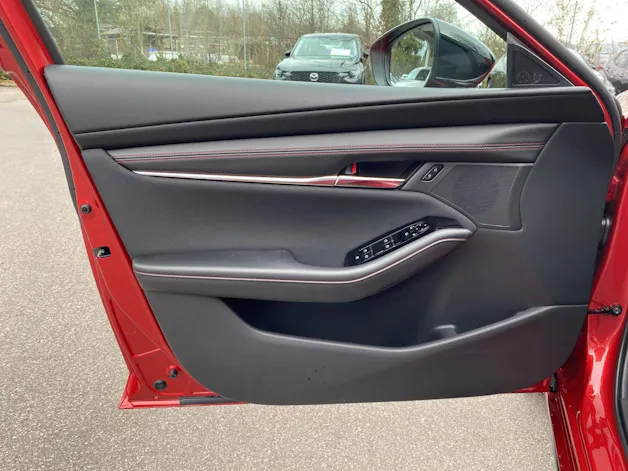 Mazda 3 Hatchback SKYACTIV-X M Hybrid 186 Homura Automat