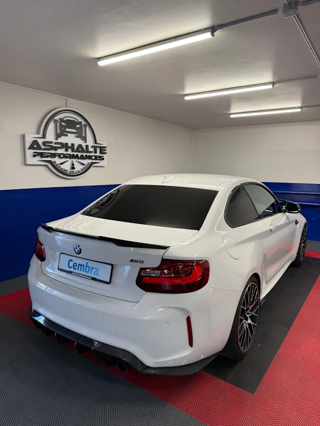BMW M2 Drivelogic