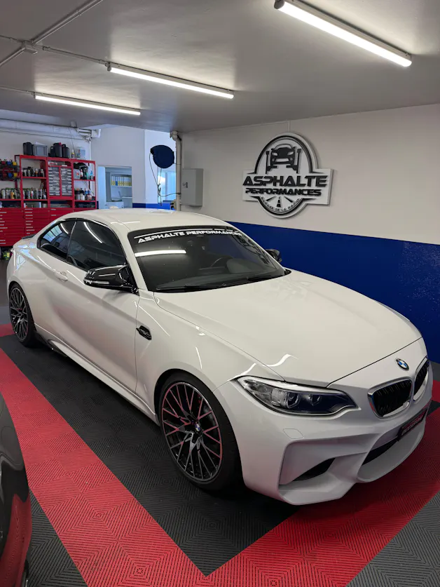 BMW M2 Drivelogic