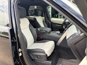 Land Rover Discovery 3.0 i6 360 R-Dynamic HSE AWD Automatic
