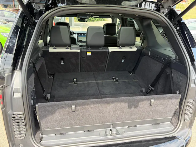 Land Rover Discovery 3.0 i6 360 R-Dynamic HSE AWD Automatic