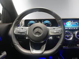 Mercedes-Benz GLA 200 AMG Line 7G-DCT