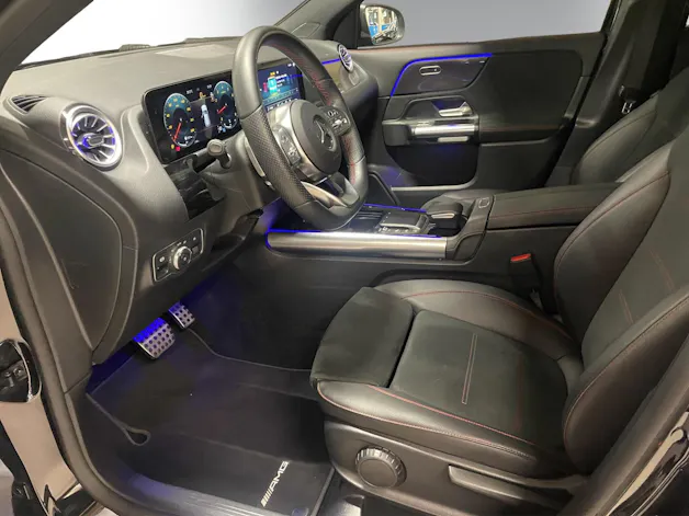 Mercedes-Benz GLA 200 AMG Line 7G-DCT