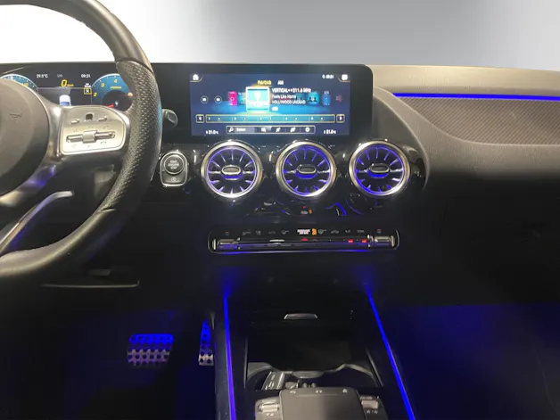 Mercedes-Benz GLA 200 AMG Line 7G-DCT