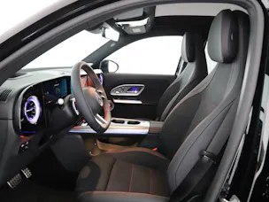 MERCEDES-BENZ GLB 220 4Matic 8G-Tronic