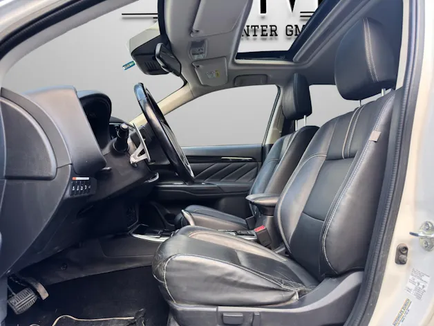 Mitsubishi Outlander 2.0 PHEV Diamond 4WD Automatic