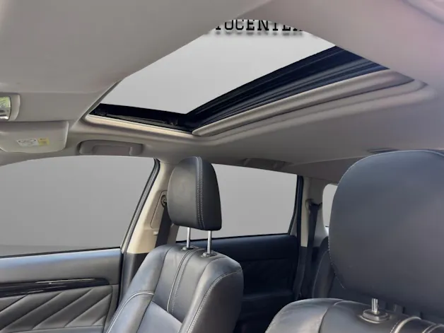 Mitsubishi Outlander 2.0 PHEV Diamond 4WD Automatic