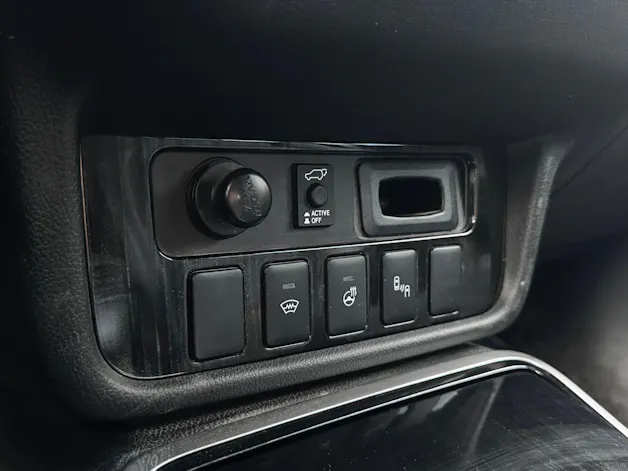 Mitsubishi Outlander 2.0 PHEV Diamond 4WD Automatic