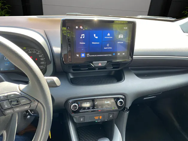 Mazda 2 Hybrid Prime-line