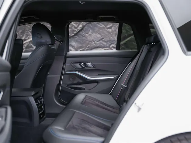 BMW M340i xDrive Touring Steptronic M Sport Pro *M-Sportfahrwerk*Keyless-Go*Adaptive LED*