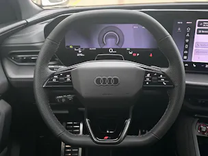 AUDI Q5 TDI quattro 220 kW S-tronic