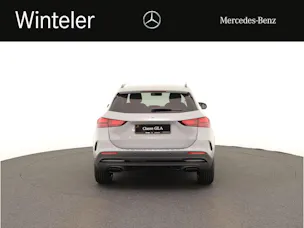 MERCEDES-BENZ GLA 200 Night Star 7G-D