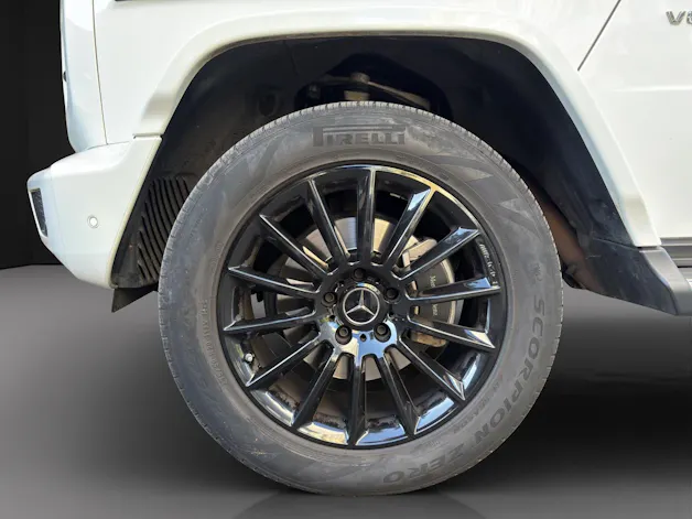 Mercedes-Benz G 500 AMG Line 9G-Tronic