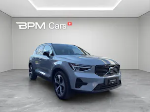 VOLVO XC40 2.0 B4 MH Plus Dark