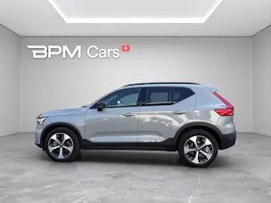 VOLVO XC40 2.0 B4 MH Plus Dark