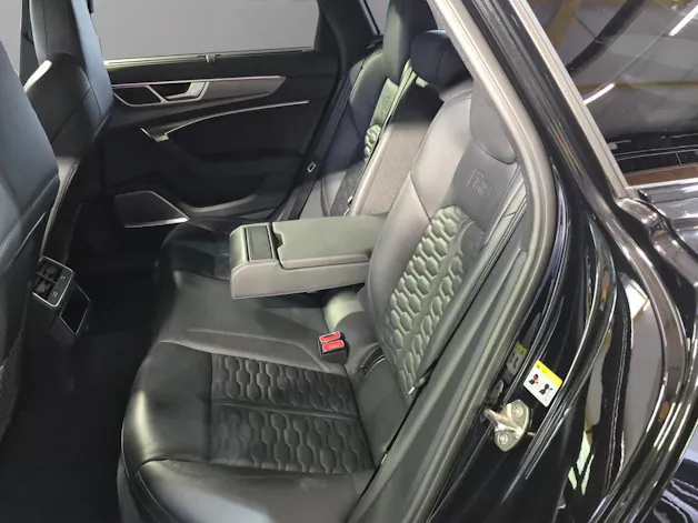 AUDI RS6 Avant 4.0 TFSI V8 quattro